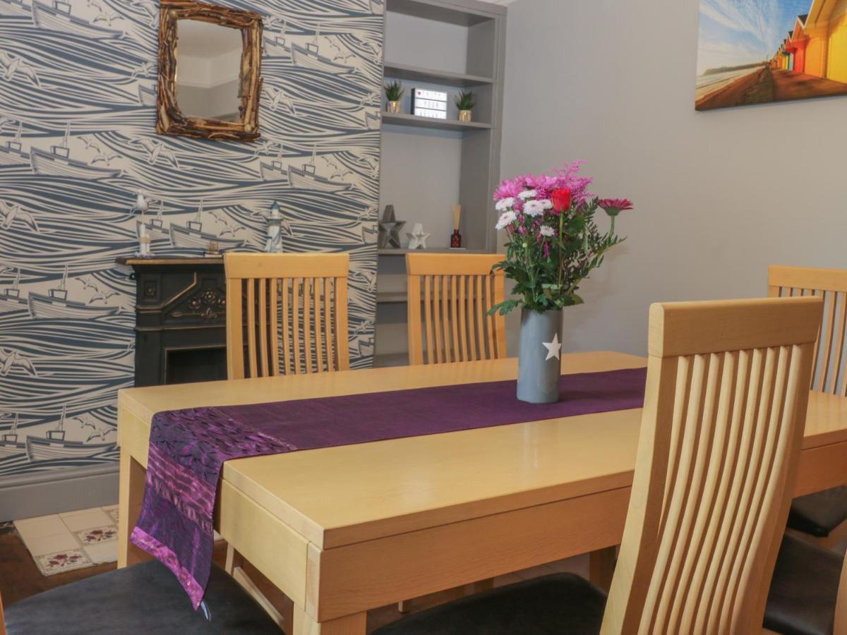 Brinkburn Cottage Скарборо Екстер'єр фото