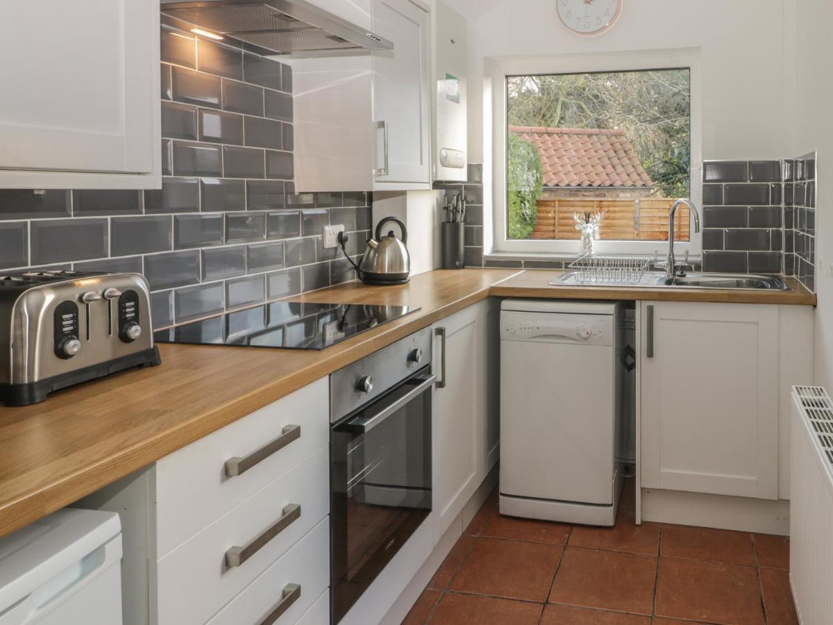 Brinkburn Cottage Скарборо Екстер'єр фото